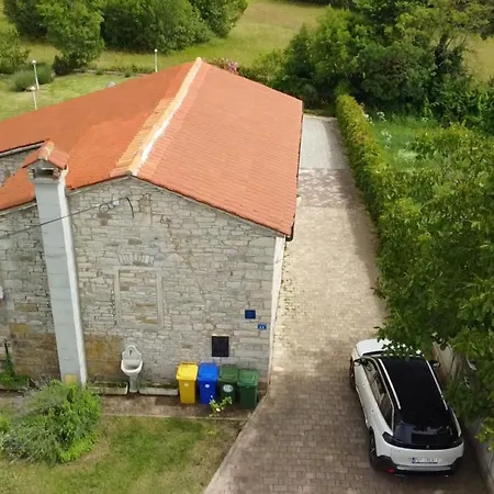 度假居 Family Friendly House With A Swimming Pool Kuberton, Istria - Sredisnja Istra - 25043 *