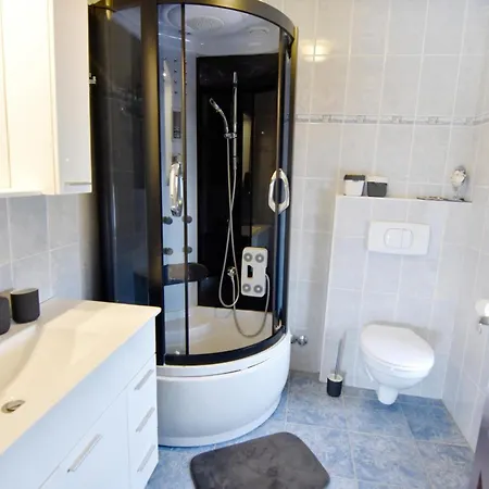Family Friendly House With A Swimming Pool Kuberton, Istria - Sredisnja Istra - 25043 Grožnjan